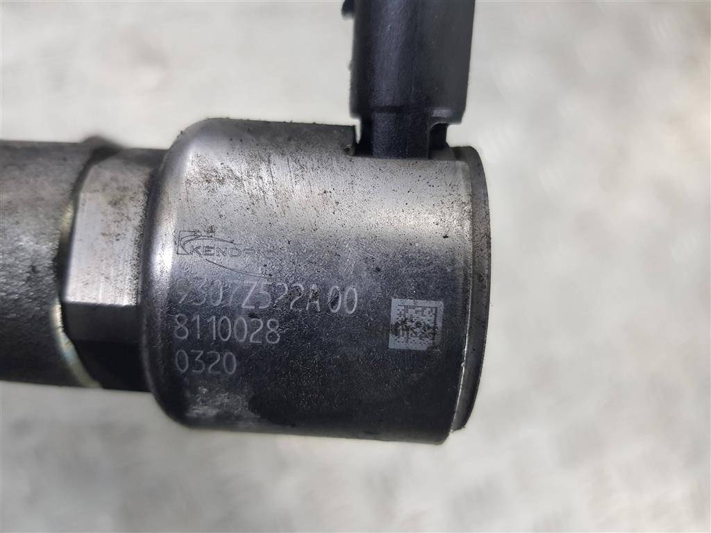 рампа топливная MERCEDES-BENZ Sprinter  A6510700495, 3050 рублей, Москва