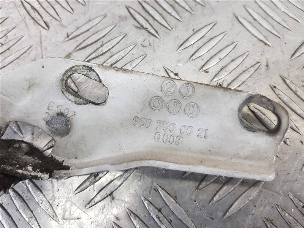 петля капота MERCEDES-BENZ Sprinter  A9067500021, 980 рублей, Москва