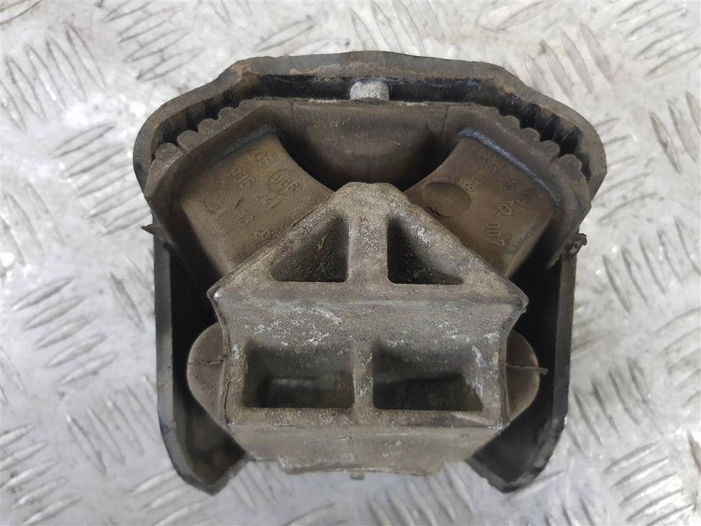 подушка двигателя (опора двс) MERCEDES-BENZ Sprinter  A9062411513, 1550 рублей, Москва
