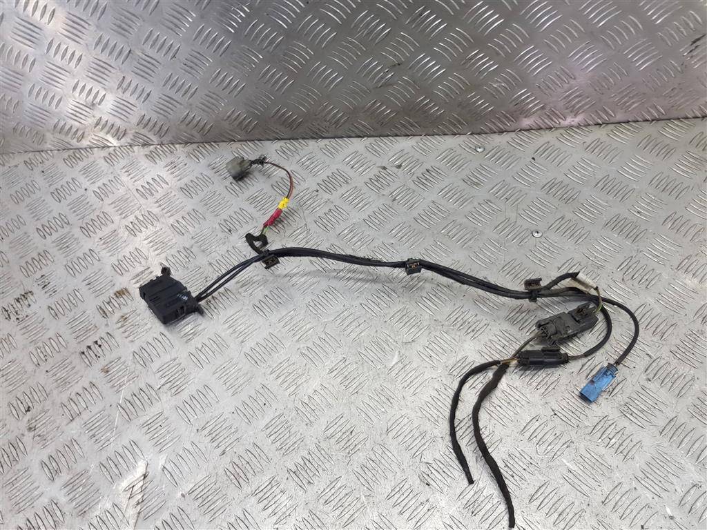 датчик закрытия капота MERCEDES-BENZ Vito  A9065403045, 1550 рублей, Москва