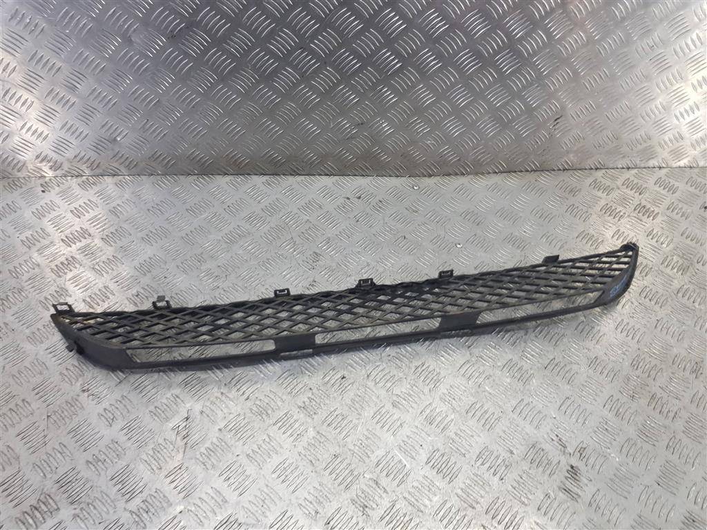 решетка бампера MERCEDES-BENZ Sprinter  A9068850053, 1320 рублей, Москва