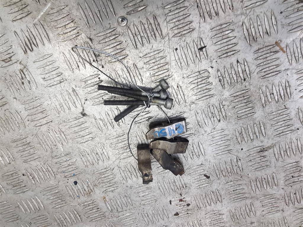 кронштейн форсунки топливной (зажим) MERCEDES-BENZ Sprinter  A6510160238, 750 рублей, Москва