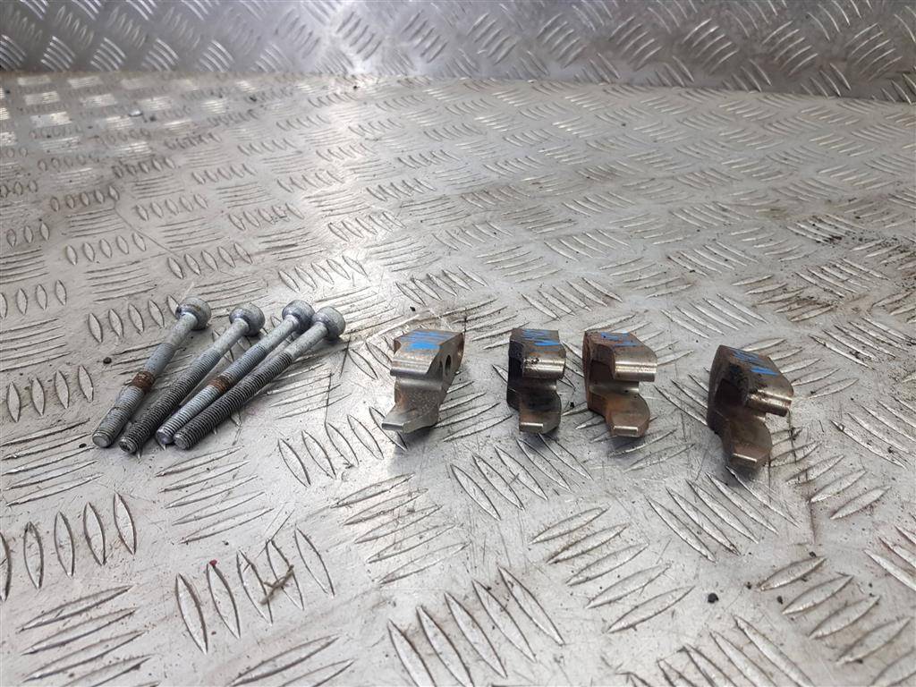 кронштейн форсунки топливной (зажим) MERCEDES-BENZ Vito  A6510160438, 750 рублей, Москва