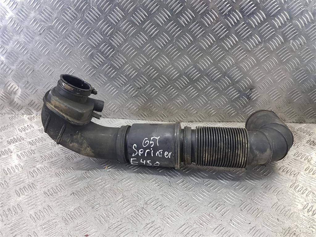 патрубок турбины MERCEDES-BENZ Sprinter  A9065281624, 1900 рублей, Москва