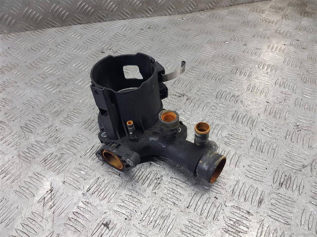 кронштейн топливного фильтра MERCEDES-BENZ Sprinter  A6512000356, 2470 рублей, Москва