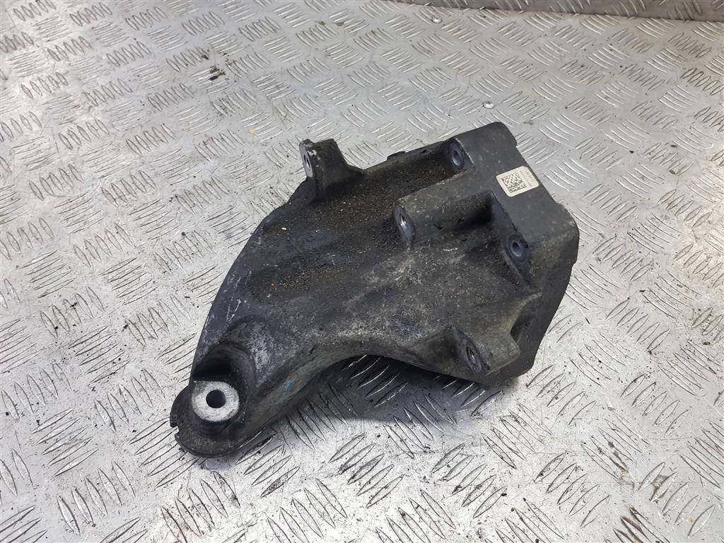 кронштейн двигателя (двс) MERCEDES-BENZ Sprinter  A6512231704, 1320 рублей, Москва