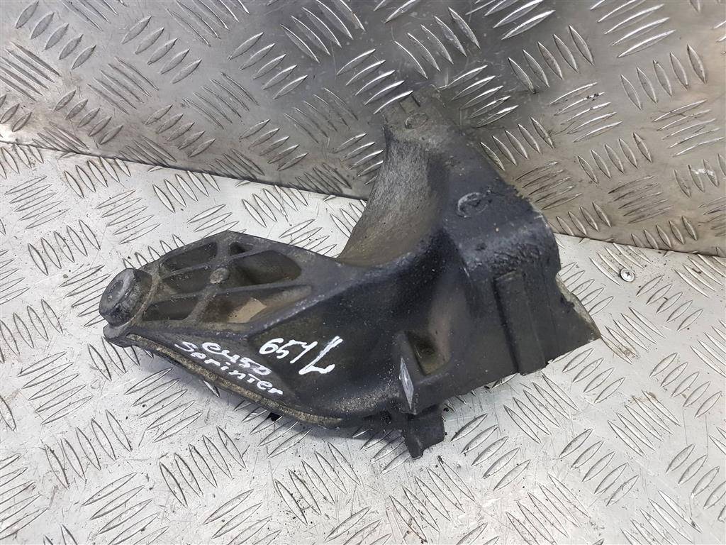 кронштейн двигателя (двс) MERCEDES-BENZ Sprinter  A6512231704, 1320 рублей, Москва