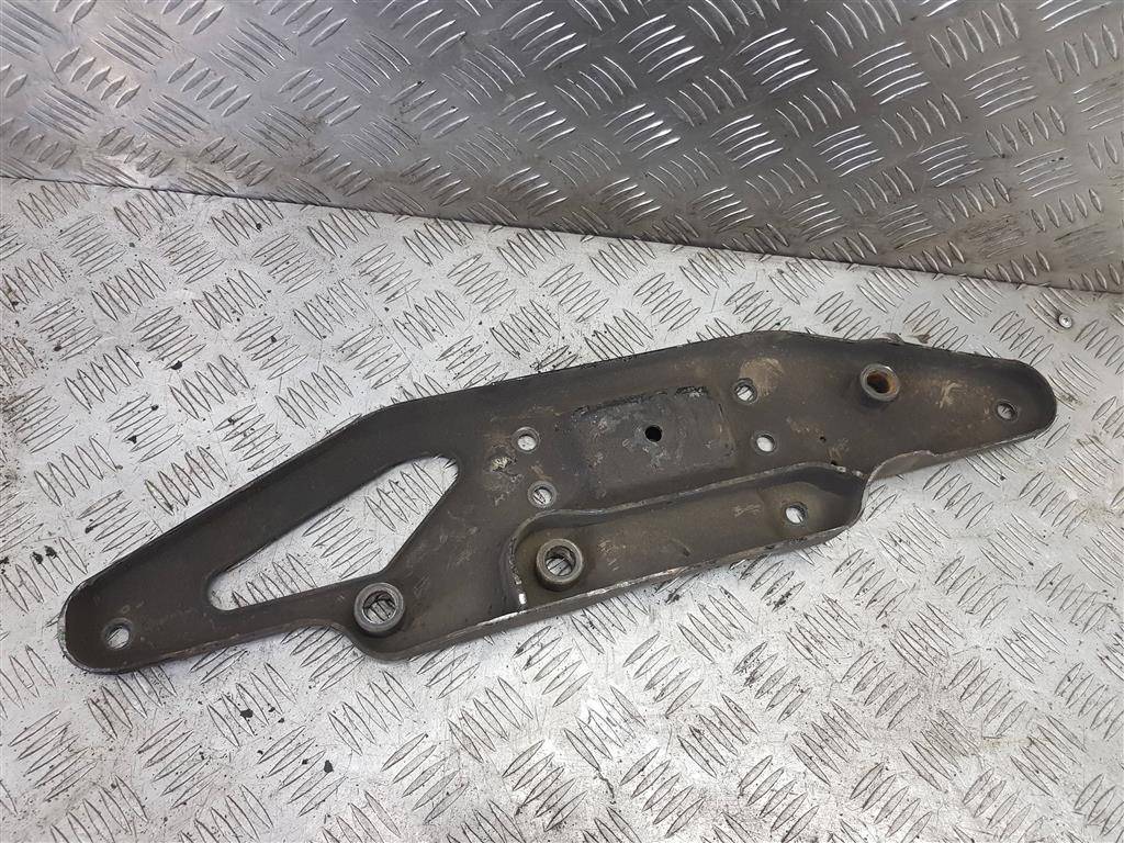 кронштейн рессоры MERCEDES-BENZ Sprinter  A9063310726, 750 рублей, Москва