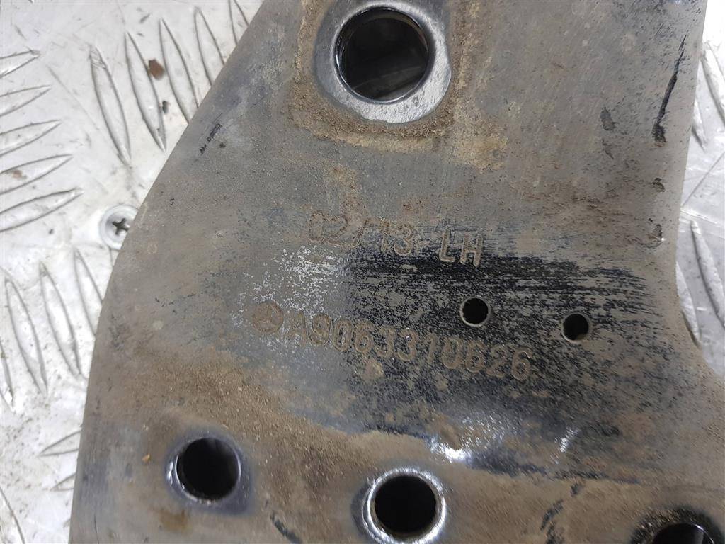 кронштейн рессоры MERCEDES-BENZ Sprinter  A9063310626, 750 рублей, Москва