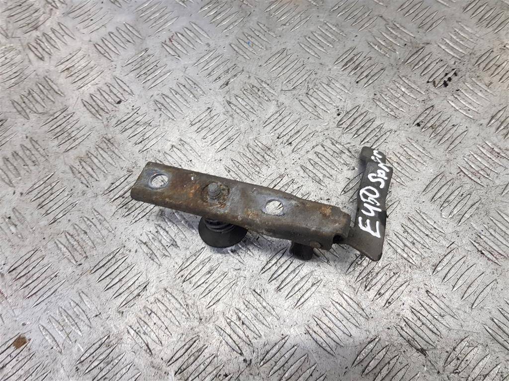 замок капота MERCEDES-BENZ Sprinter  A9067500350, 520 рублей, Москва