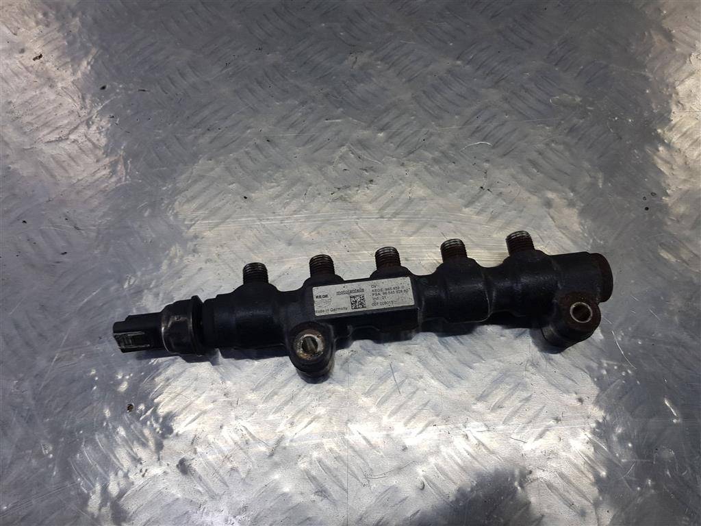 рампа топливная Fiat Scudo  1570G2, 980 рублей, Москва