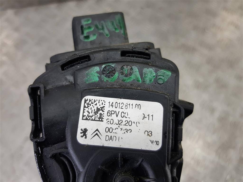 педаль газа Fiat Scudo  1401280680, 1900 рублей, Москва