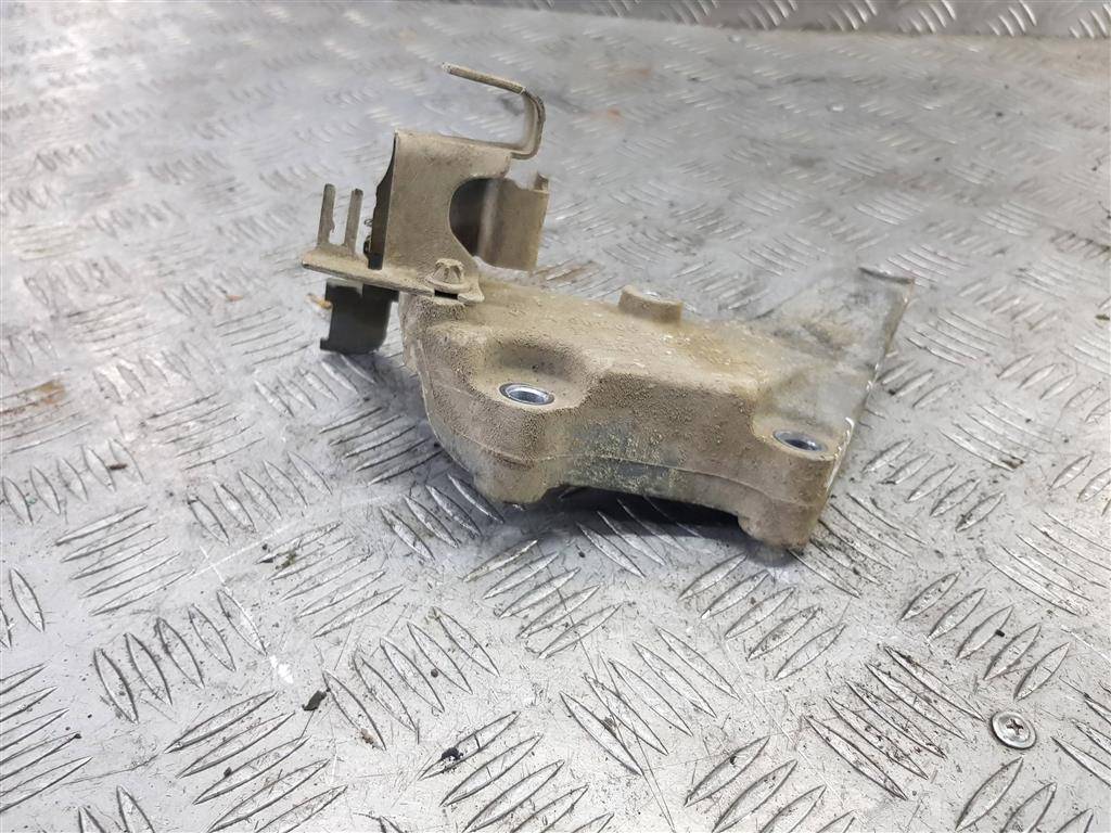 кронштейн коллектора MERCEDES-BENZ Vito  A6510940039, 750 рублей, Москва