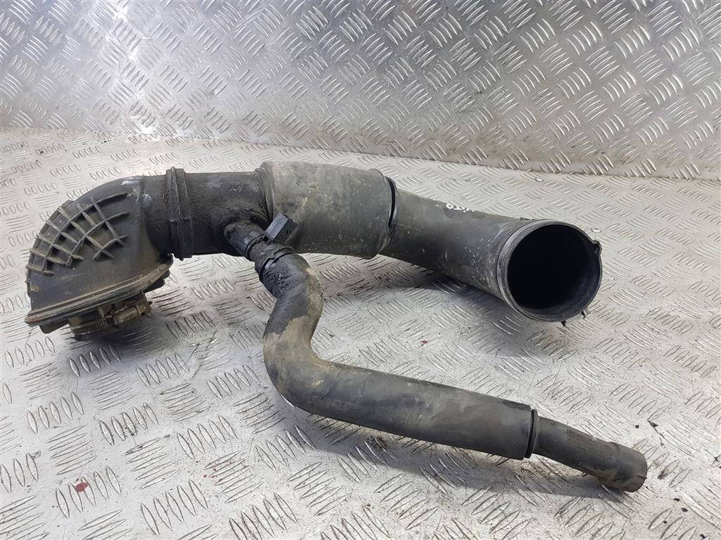 патрубок воздушный (резиновый) MERCEDES-BENZ Vito  A6395280624, 1900 рублей, Москва