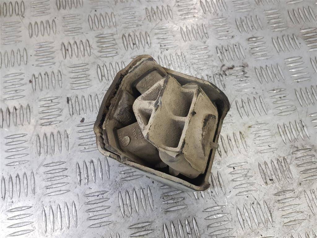 подушка двигателя (опора двс) MERCEDES-BENZ Vito  A9062411813, 1550 рублей, Москва