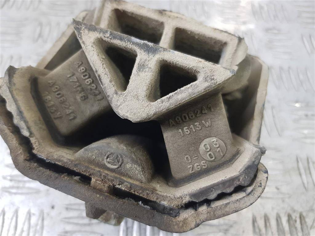 подушка двигателя (опора двс) MERCEDES-BENZ Vito  A9062411813, 1550 рублей, Москва