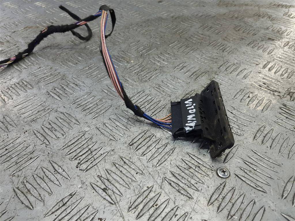 контактная группа двери сдвижной MERCEDES-BENZ Vito  A6398200011, 1320 рублей, Москва