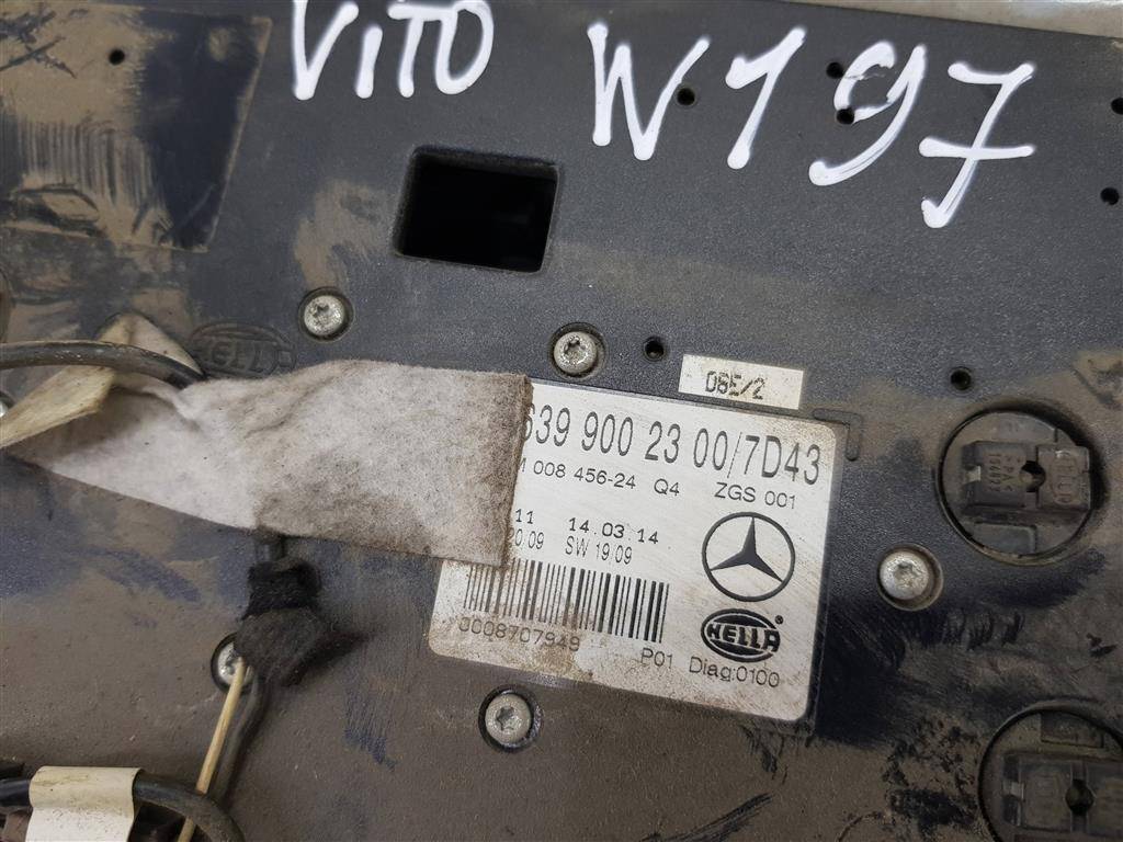 плафон потолочный MERCEDES-BENZ Vito  A6399002300, 5690 рублей, Москва