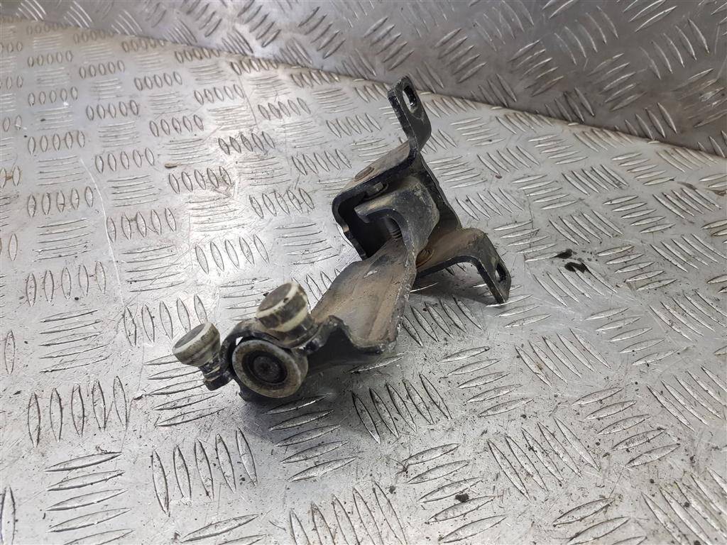 ролик двери сдвижной MERCEDES-BENZ Vito  A6397600200, 2470 рублей, Москва