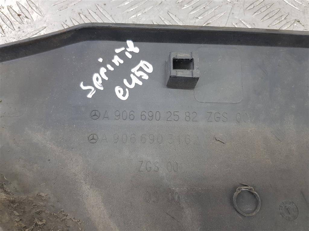 молдинг кузова (наружний) MERCEDES-BENZ Sprinter  A9066902582, 750 рублей, Москва