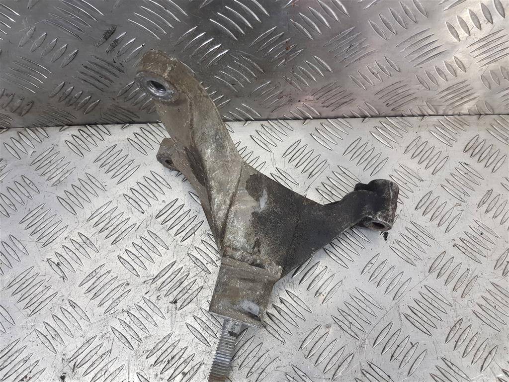 кронштейн кпп FORD Tourneo Connect  5127454, 750 рублей, Москва