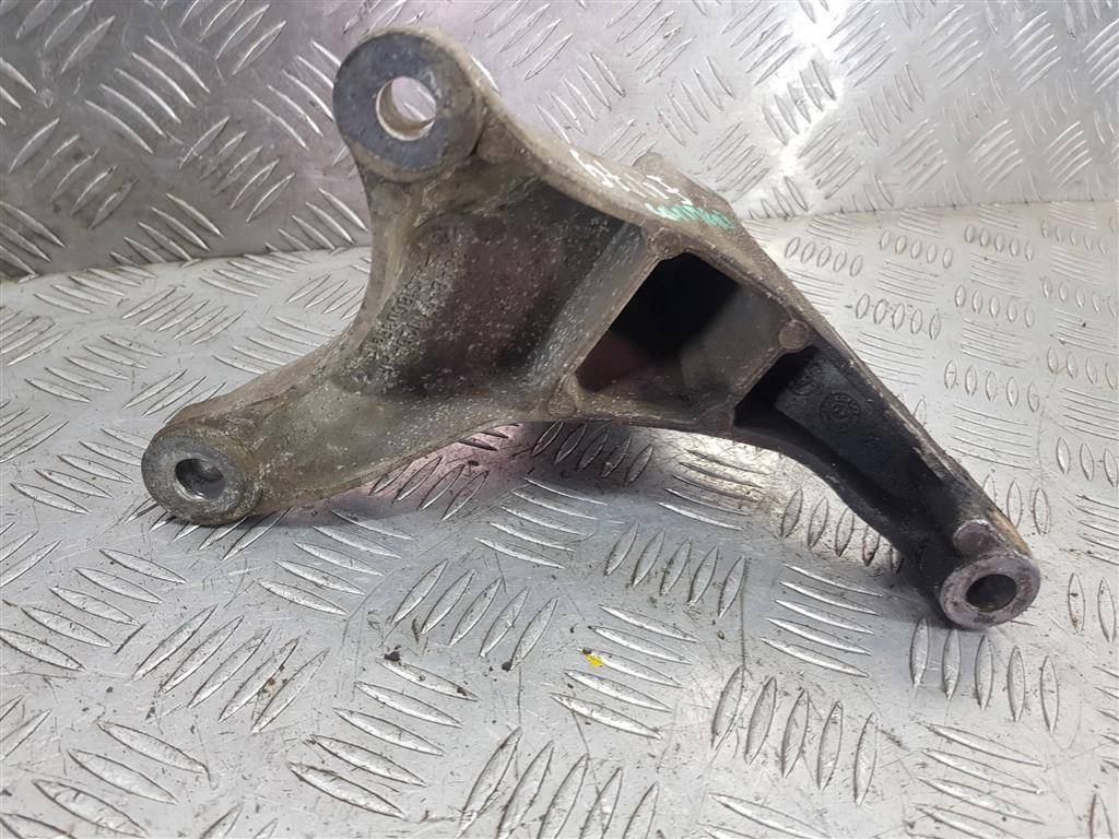 кронштейн кпп FORD Tourneo Connect  5127454, 750 рублей, Москва