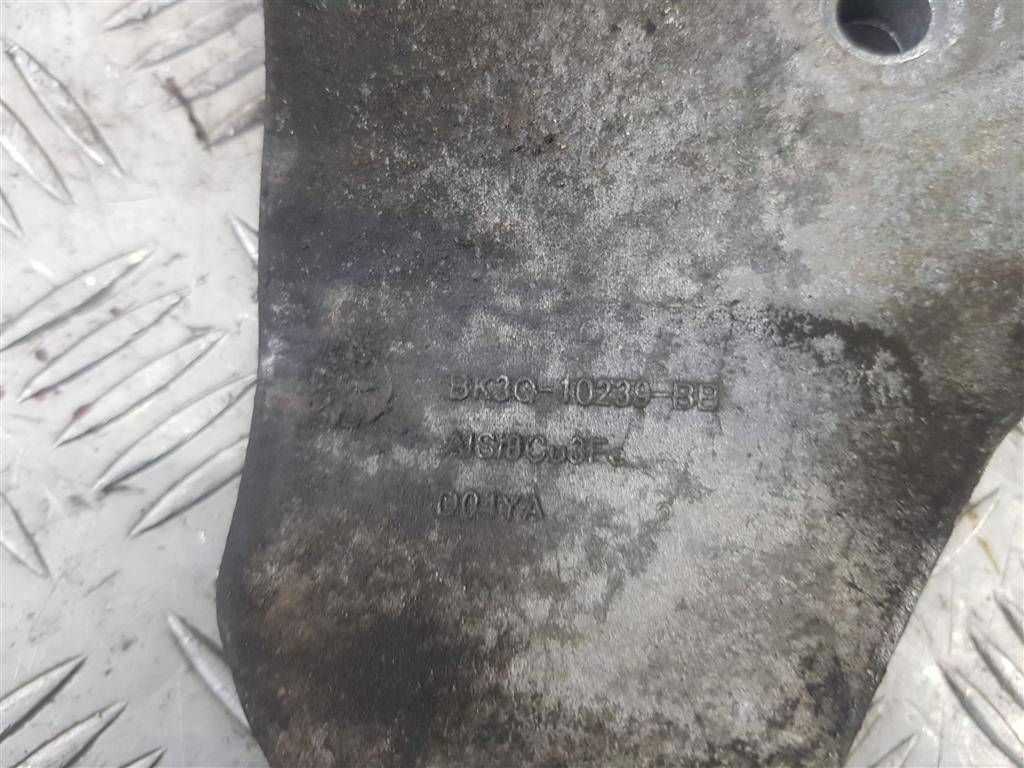 кронштейн генератора FORD Transit  1751163, 980 рублей, Москва