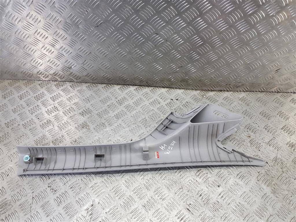 накладка лобового стекла Hyundai Grand Starex  858104H000, 980 рублей, Москва