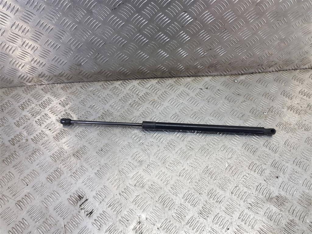 амортизатор крышки багажника Hyundai Grand Starex  817804H020, 980 рублей, Москва