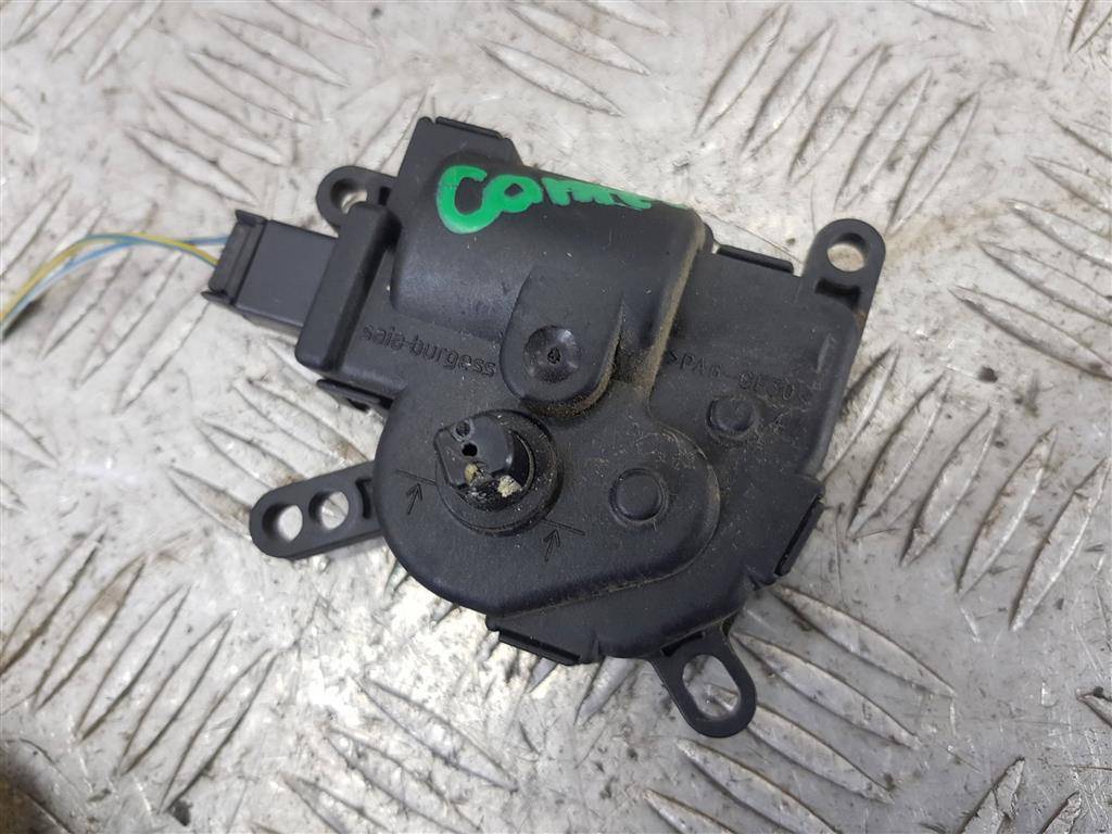 моторчик заслонки отопителя FORD Tourneo Connect  1144030, 630 рублей, Москва