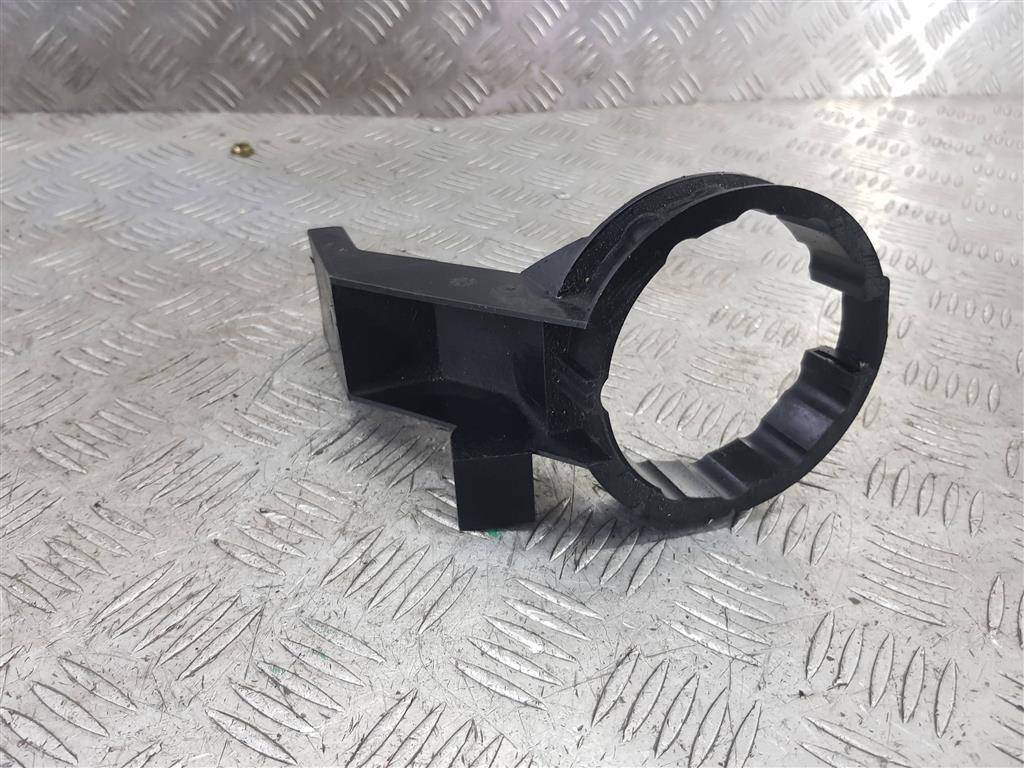 кронштейн бачка гидроусилителя руля Fiat Scudo  1474639080, 980 рублей, Москва