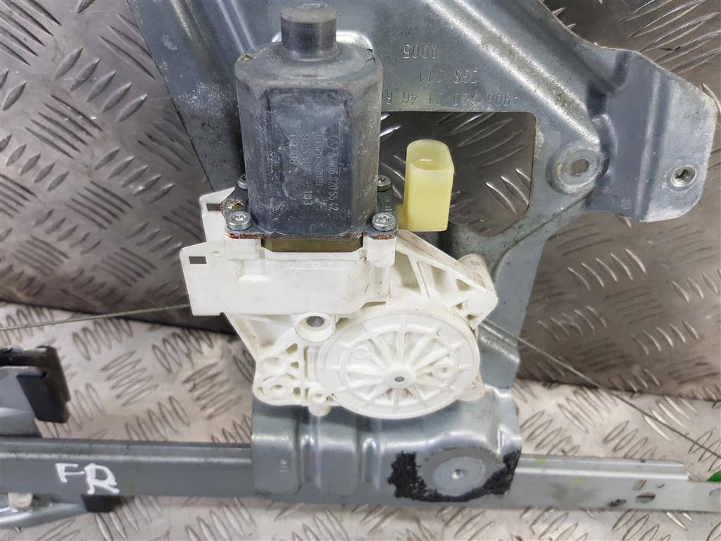 стеклоподъемник MERCEDES-BENZ Sprinter  A9067200146, 1900 рублей, Москва