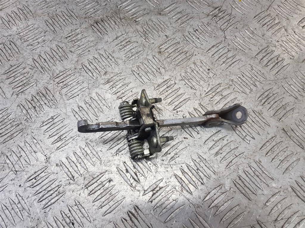 ограничитель двери Renault Master  804304453R, 980 рублей, Москва