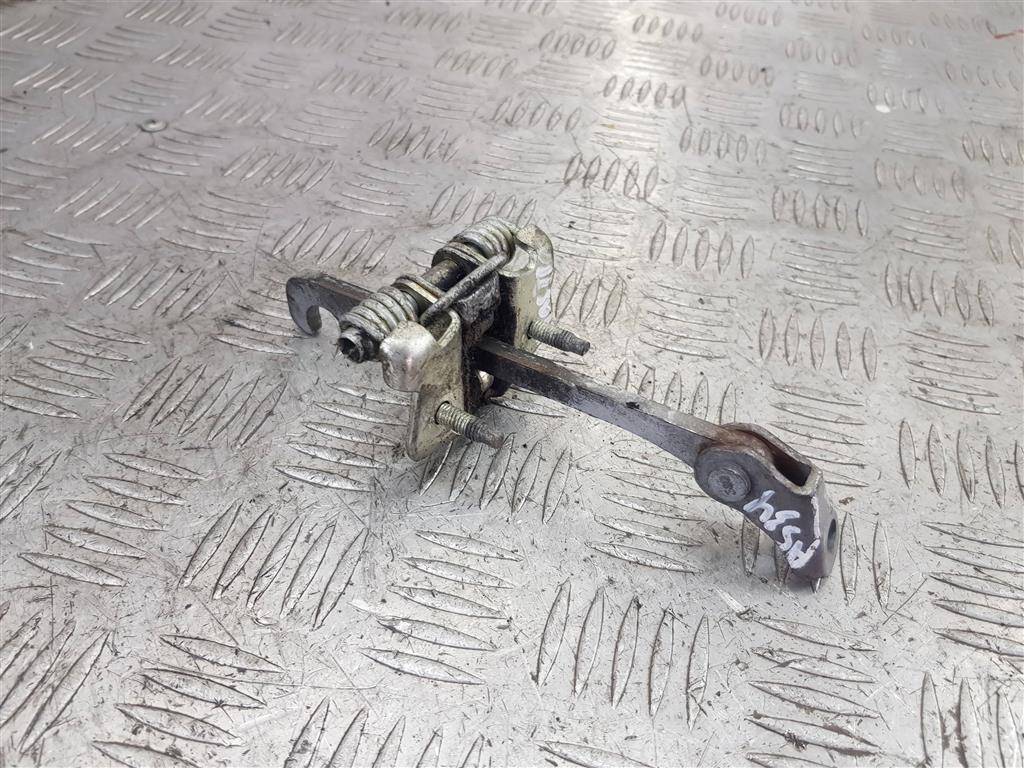 ограничитель двери Renault Master  804304453R, 980 рублей, Москва