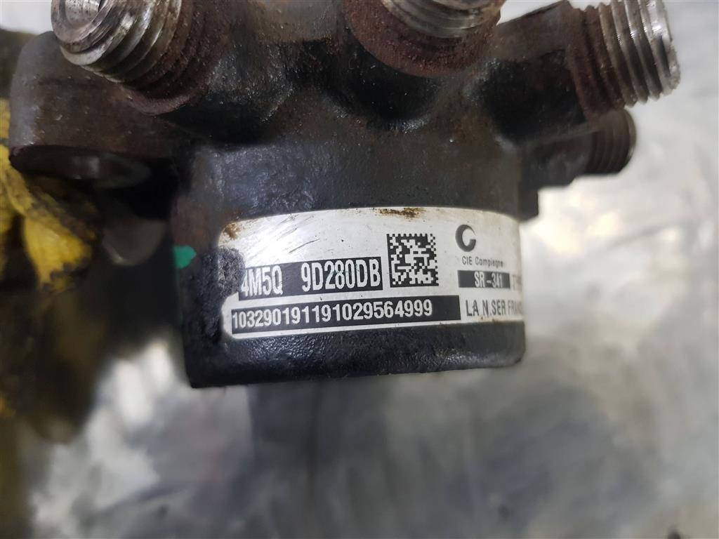 рампа топливная FORD Tourneo Connect  1445928, 1320 рублей, Москва