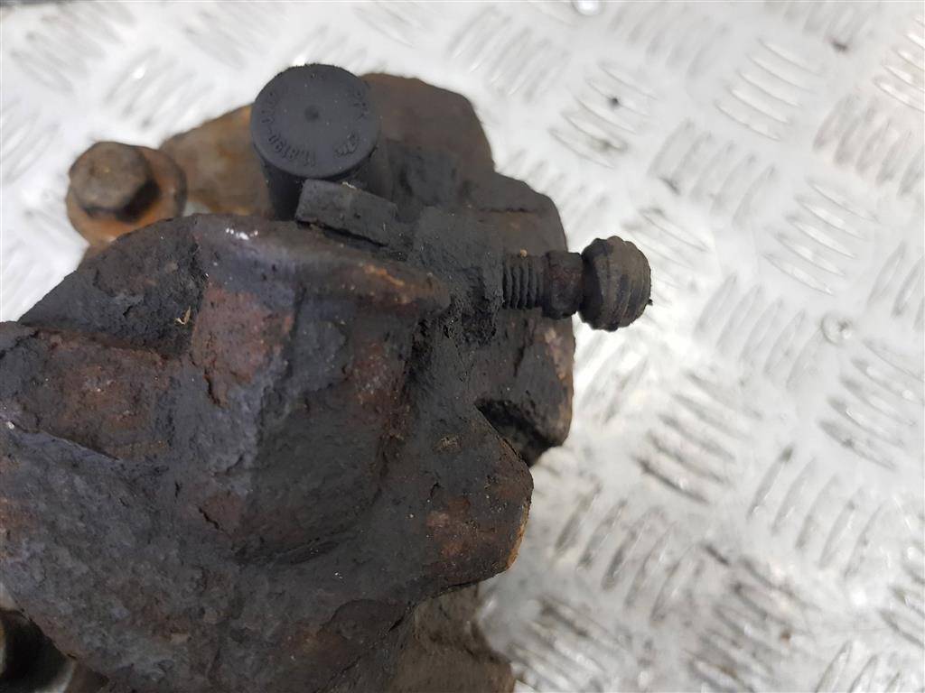 суппорт FORD Tourneo Connect  5039057, 1320 рублей, Москва