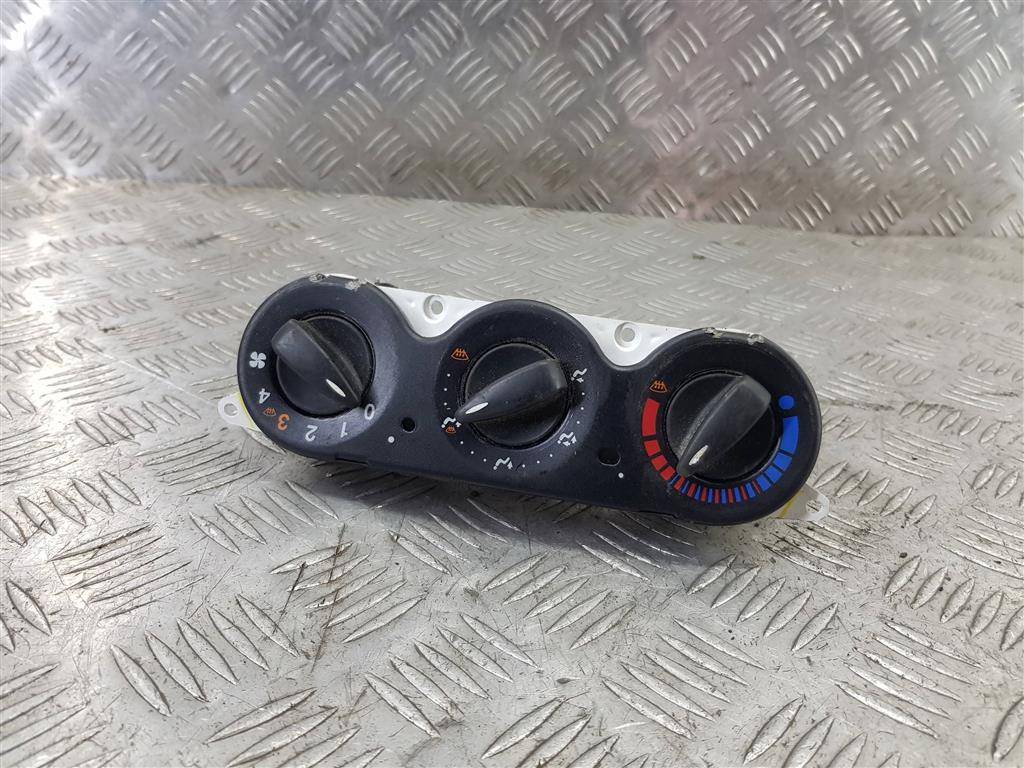 блок управления печкой FORD Tourneo Connect  5225337, 2930 рублей, Москва