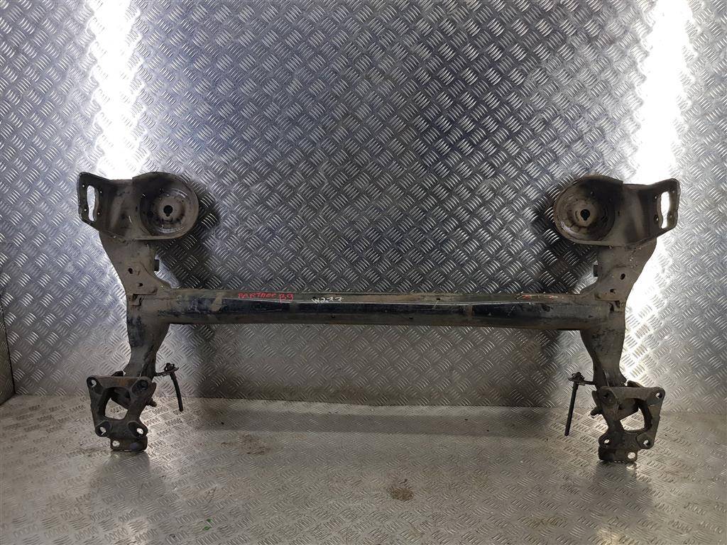 балка Peugeot Partner  5148T7, 2700 рублей, Москва