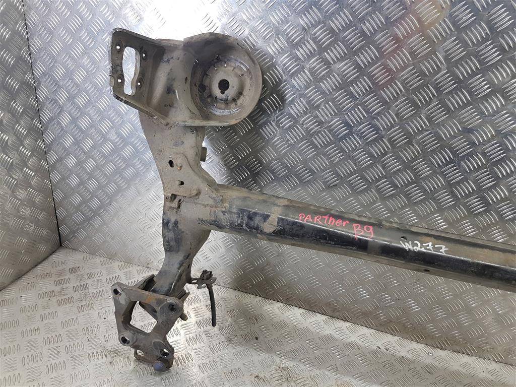 балка Peugeot Partner  5148T7, 2700 рублей, Москва