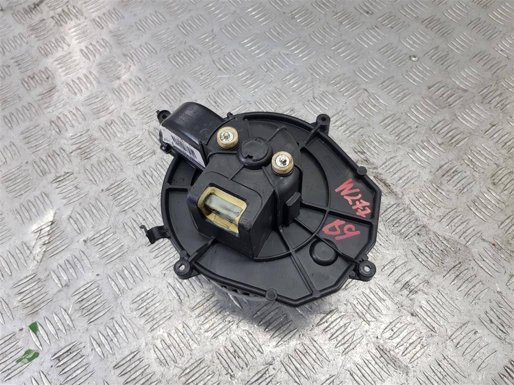 моторчик отопителя Peugeot Partner  6441AR, 4770 рублей, Москва