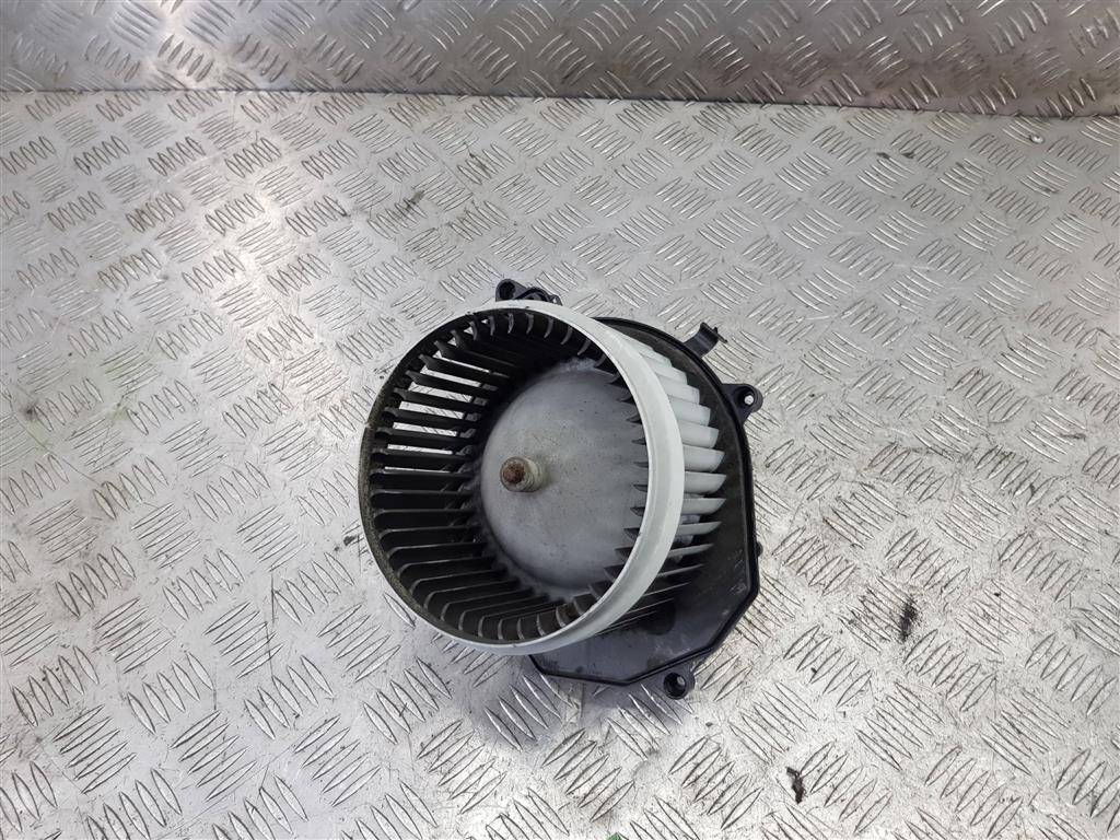 моторчик отопителя Peugeot Partner  6441AR, 4770 рублей, Москва