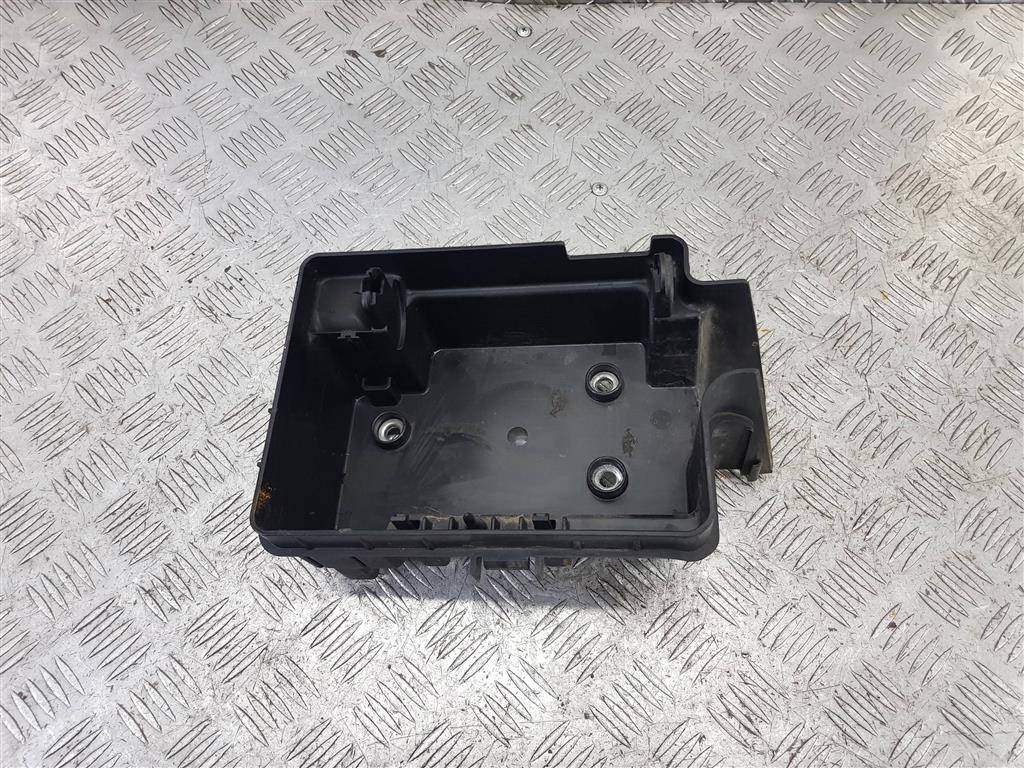 корпус блока предохранителей Iveco Daily  69501170, 980 рублей, Москва