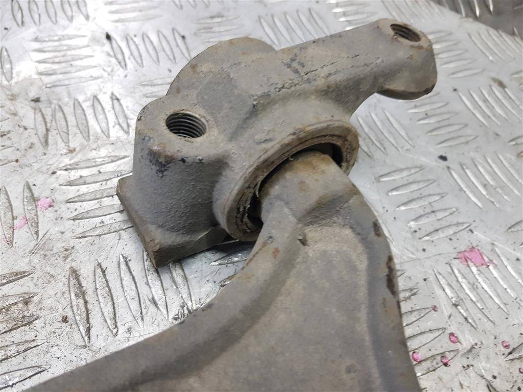 рычаг Peugeot Expert  3520R8, 2130 рублей, Москва