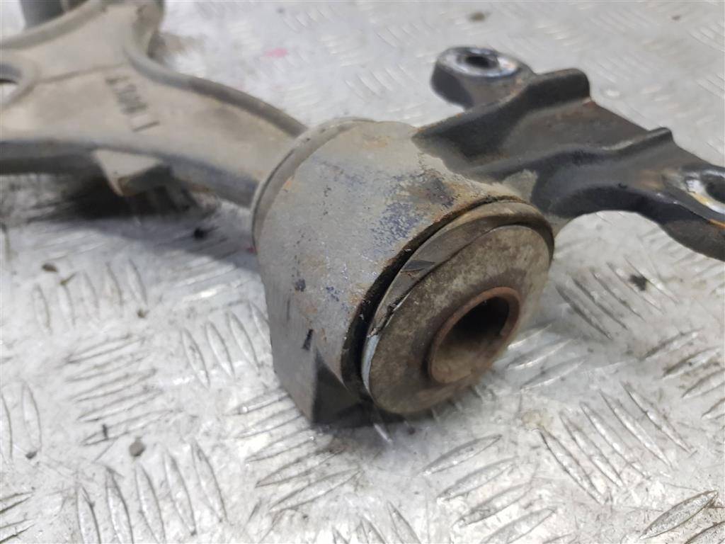 рычаг Peugeot Expert  3520R8, 2130 рублей, Москва