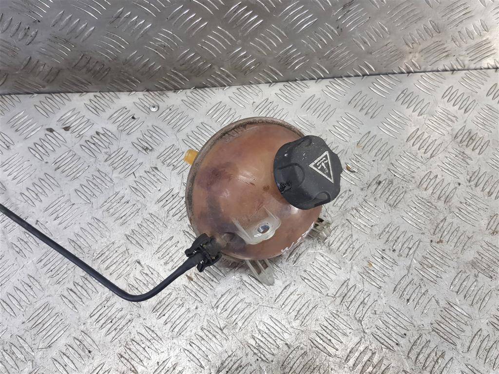 бачок расширительный Peugeot Expert  1323AC, 980 рублей, Москва