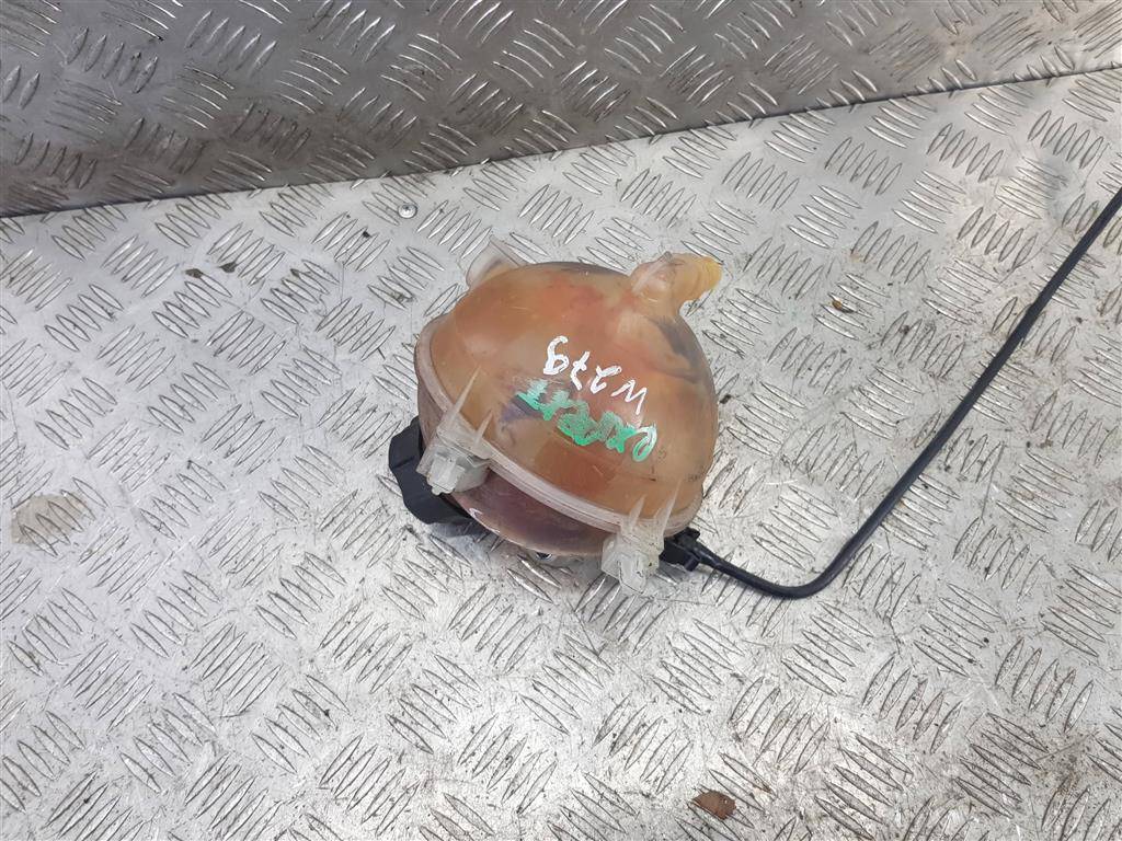 бачок расширительный Peugeot Expert  1323AC, 980 рублей, Москва