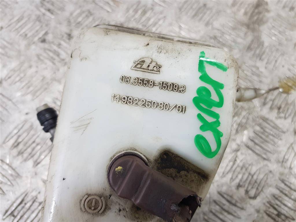 бачок тормозной Peugeot Expert  4635E9, 1900 рублей, Москва