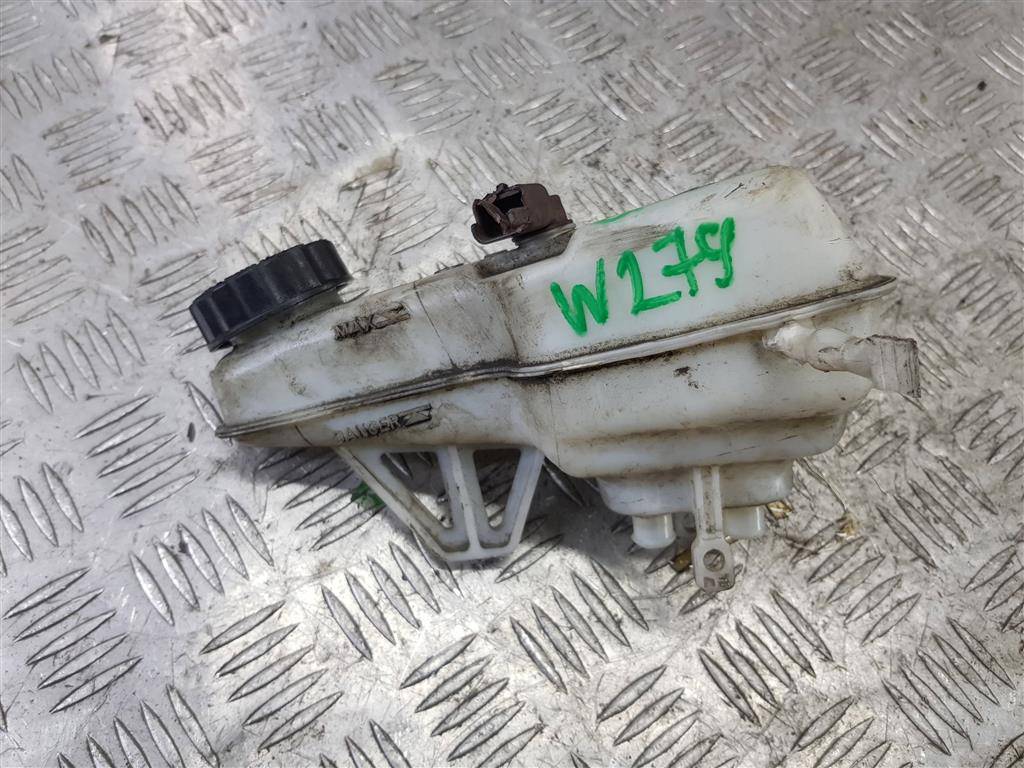 бачок тормозной Peugeot Expert  4635E9, 1900 рублей, Москва