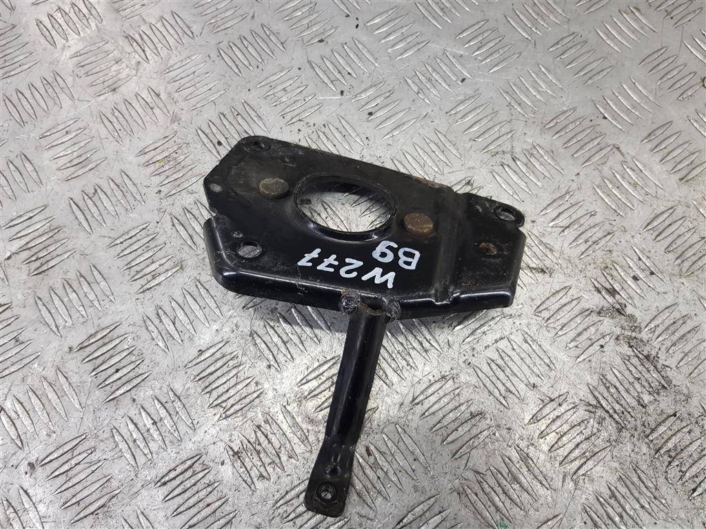 кронштейн двигателя (двс) Peugeot Partner  1813K0, 750 рублей, Москва