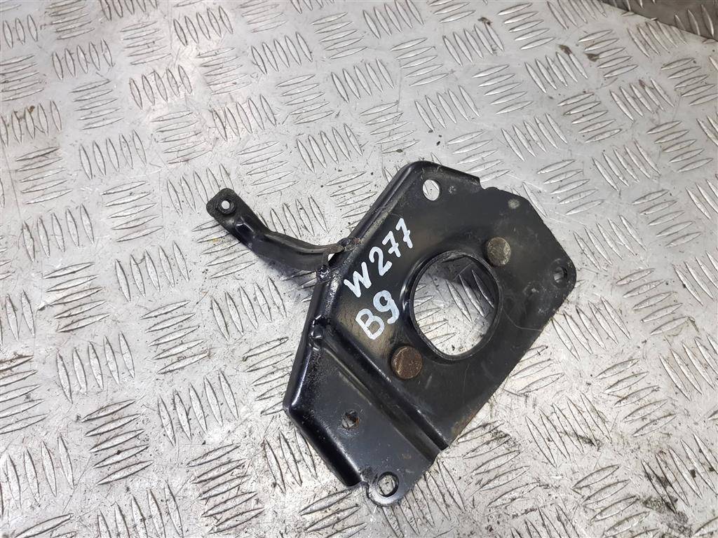 кронштейн двигателя (двс) Peugeot Partner  1813K0, 750 рублей, Москва